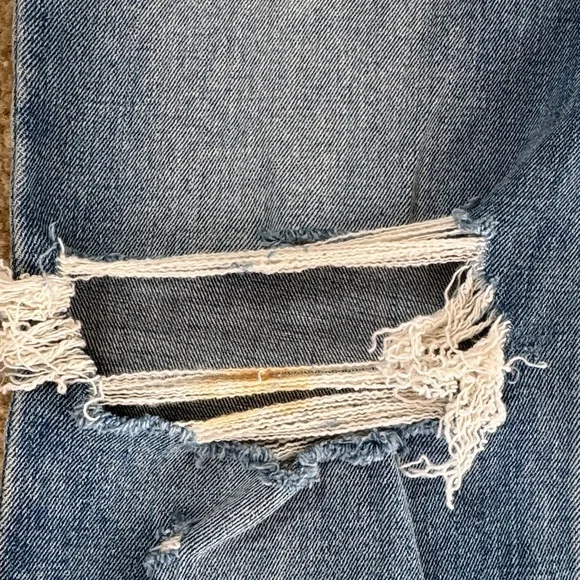 Abercrombie & Fitch High Rise Blue Jeans - Picture 5 of 6